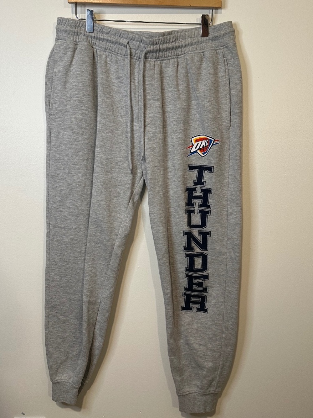 Ultra Game NBA Men’s Super Soft OKC Thunder Joggers Sweatpants
